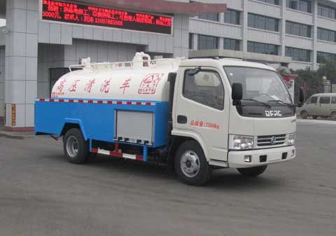 XZL5071GQX5型清洗车